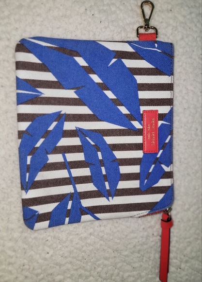 💙Henri Bendel CLASP POUCH - CANVAS AND RED LEATHER ♥️ ACCENTS - Picture 1 of 7